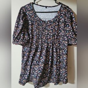 2X Multicolor Floral Pintuck Puff Sleeve Women's Top